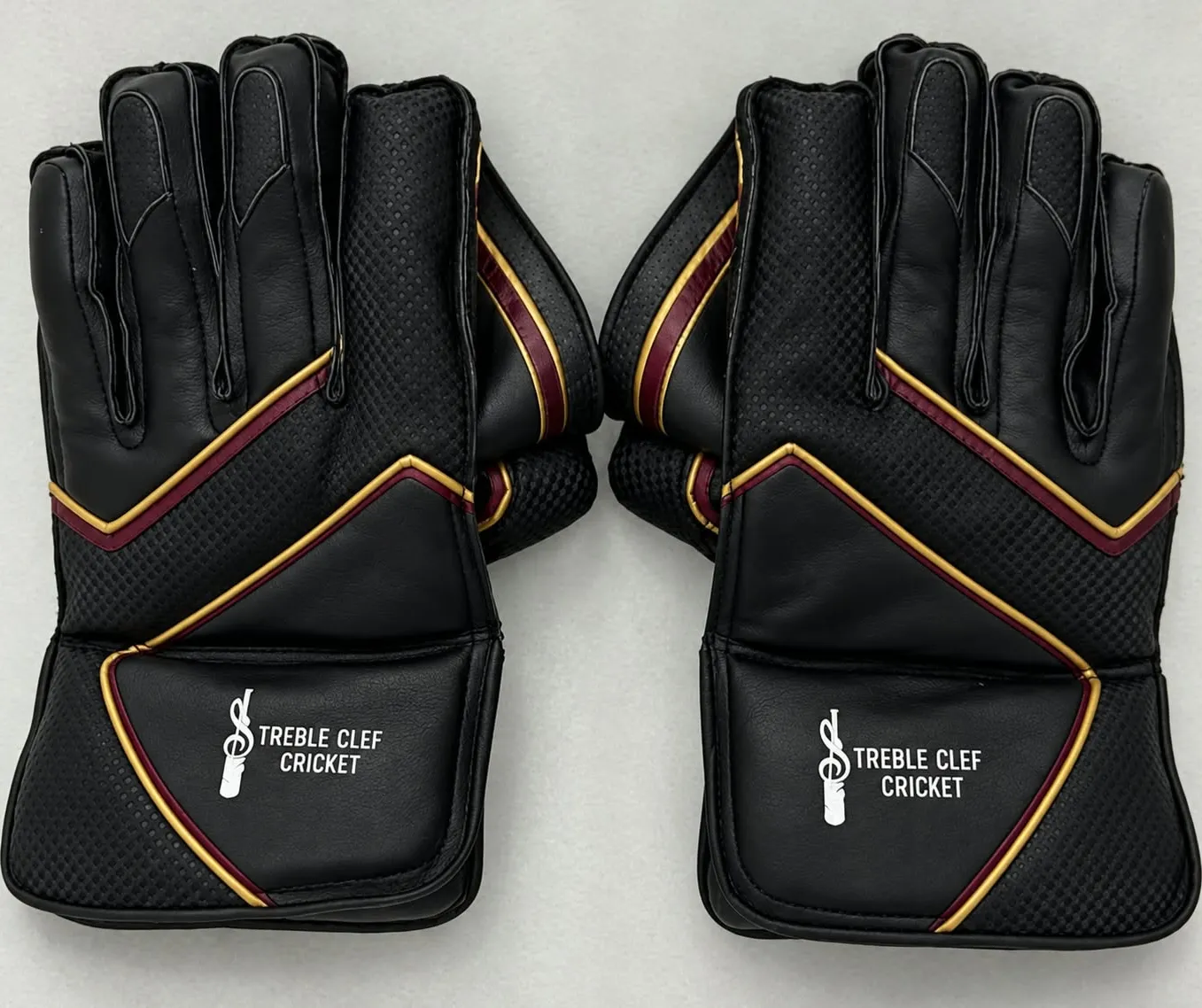 Black Wicket Keeping Gloves
